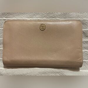 CHANEL wallet